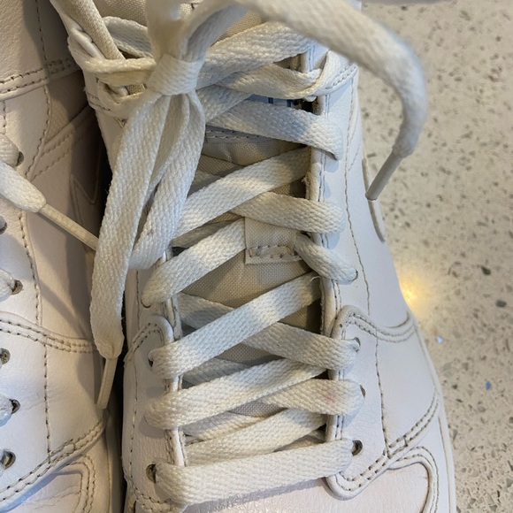 Vintage Nike Air Jordan 1 Retro Mid White Cool Grey - Picture 4 of 15